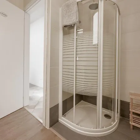 Realkasa Carro 7 Διαμέρισμα *